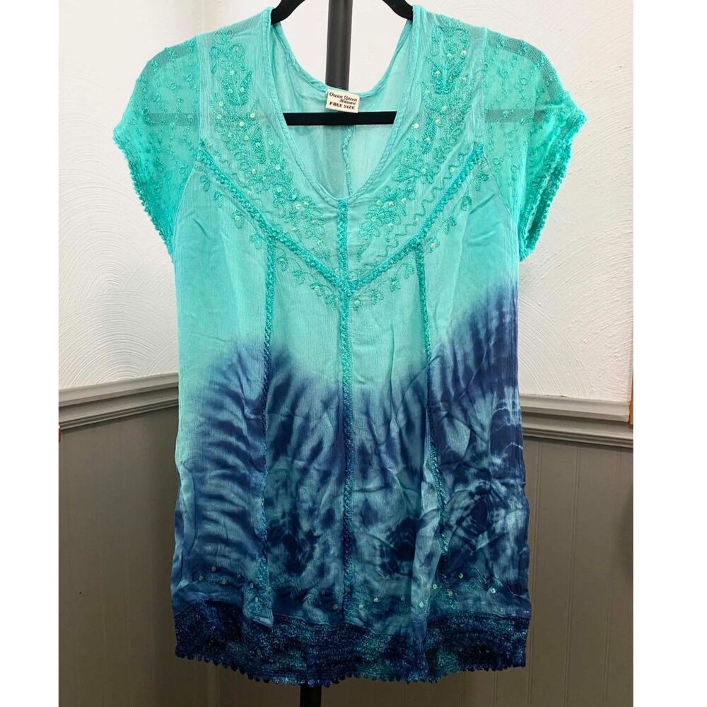 Ocean Queen Hawaii Free Size/Small Turquoise Embroidered Tunic Top